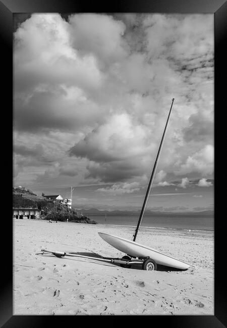 Sailing boat on Abersoch beach Framed Print by Jason Wells