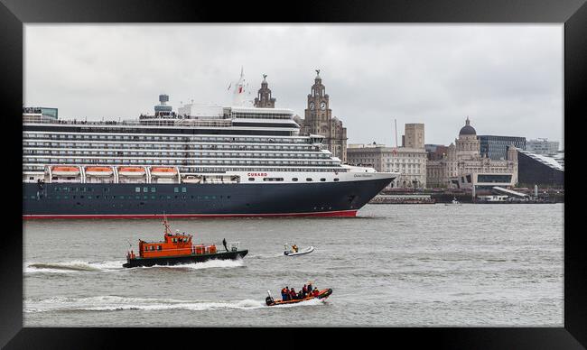 MS Queen Elizabeth passes the Liverpool waterfront Framed Print by Jason Wells