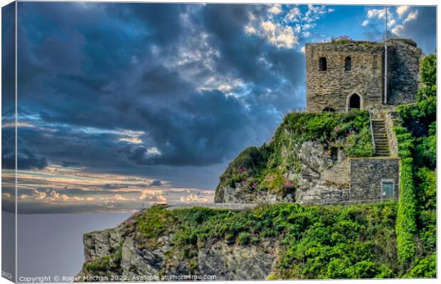 The Regal Fortress of Fowey Canvas Print by Roger Mechan