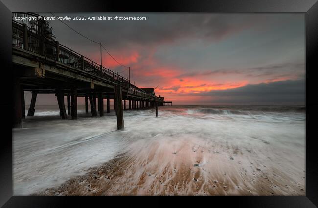 Sunrise over Southwold Pier 31/12/21 Framed Print by David Powley