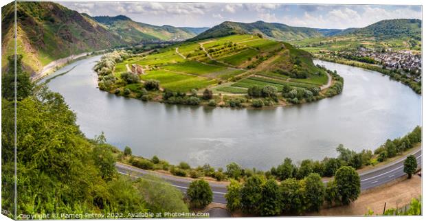 Panoramic view of the Moselle River bend near the Germany historic village Bremm. Canvas Print by Plamen Petrov