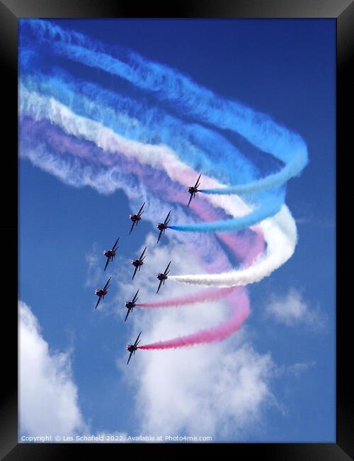 Thrilling Red Arrows Display Framed Print by Les Schofield