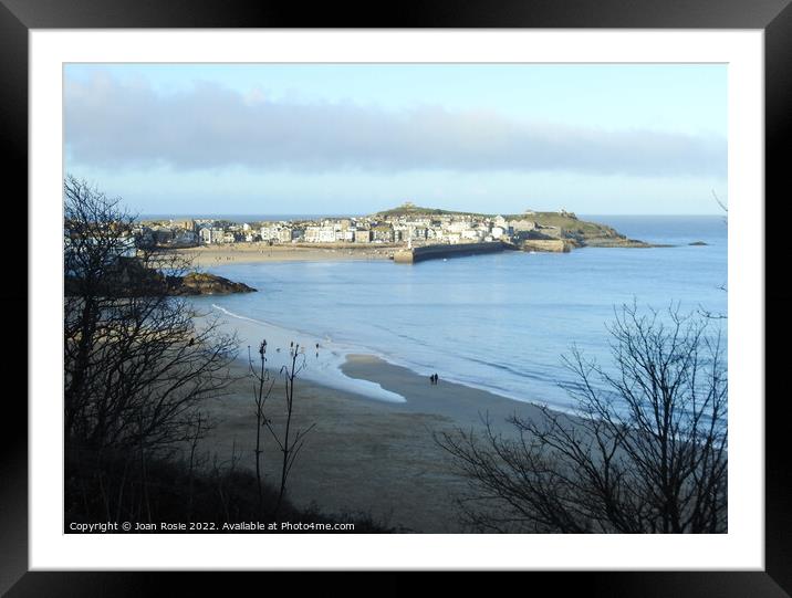 St Ives viewed from the cliff-top coastal path Framed Mounted Print by Joan Rosie