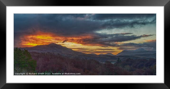Sunrise behind Ben Tianavaig Framed Mounted Print by Richard Smith