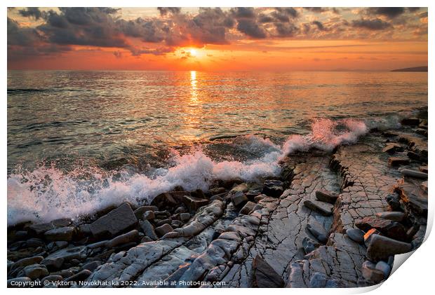 Sunset across the seascape Print by Viktoriia Novokhatska