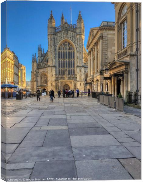 Bath Abbey and Pump Room: A Historic and Spiritual Canvas Print by Roger Mechan