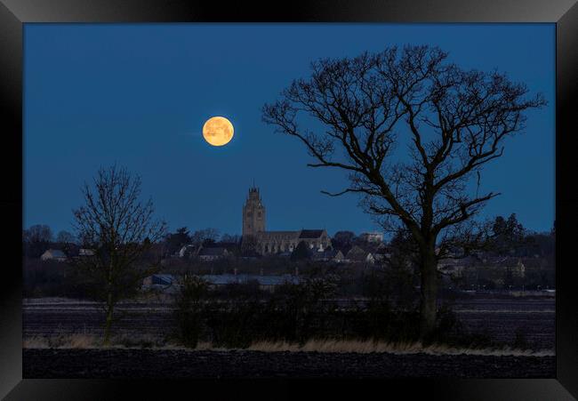 Wolf Moon setting over St Andrew's Chrurch, Sutton Framed Print by Andrew Sharpe