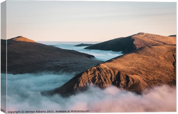 Sea of Clouds Canvas Print by Gerwyn Roberts