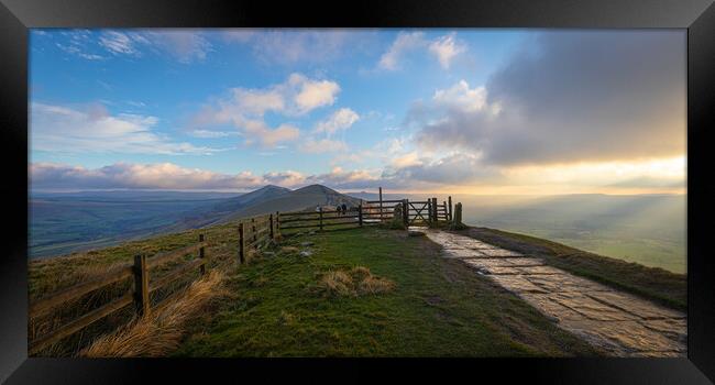 The Great Ridge Peak District National Park Framed Print by Phil Durkin DPAGB BPE4