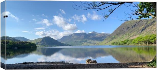 Crummock Water Canvas Print by Sarah Noble