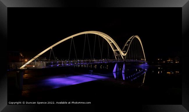 Infinity Bridge, Stockton on Tees. Framed Print by Duncan Spence