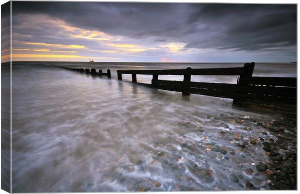 Last Light At Cleveleys Canvas Print by Jason Connolly