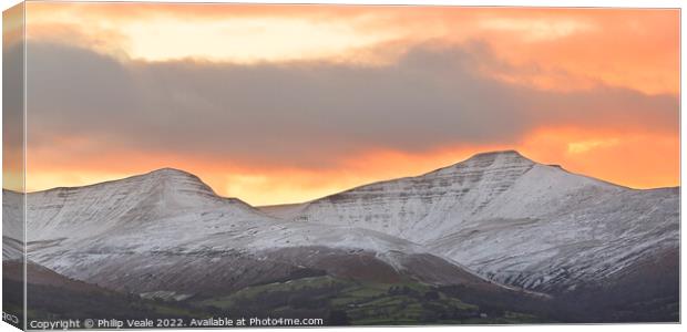 Bannau Brycheiniog snow covered peaks at sunset. Canvas Print by Philip Veale
