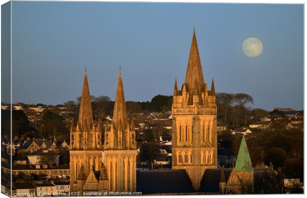 Truro Cathedral - The Wolf Moon Rising. Canvas Print by Roy Curtis