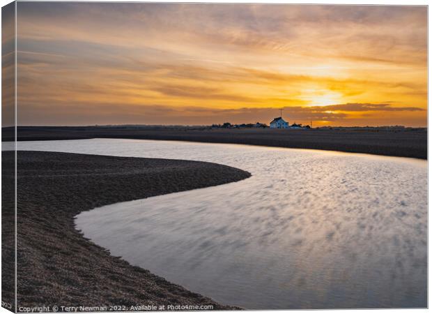 Tranquil sunset over Shingle Street Canvas Print by Terry Newman