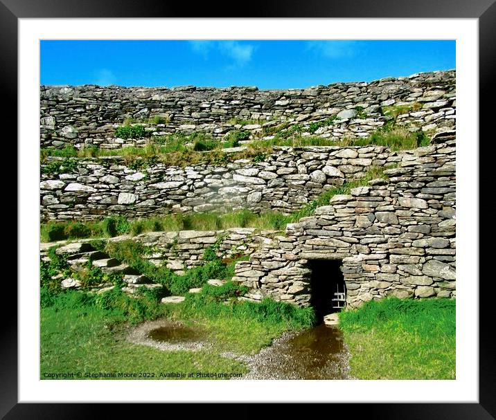 The walls of Grianan of Aileach Framed Mounted Print by Stephanie Moore