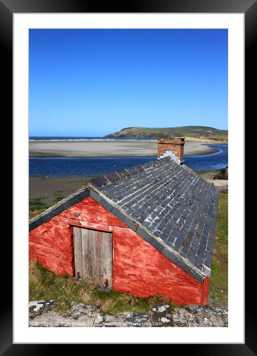 Old Fisherman's Hut Framed Mounted Print by Glyn Evans
