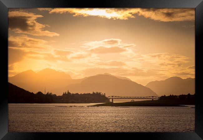 loch leven Framed Print by chris smith