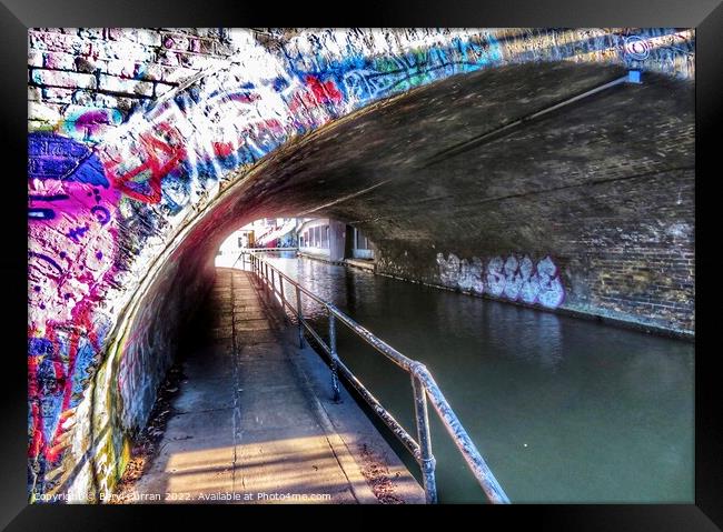 Mind ya head. Towpath Regent’s Canal  Framed Print by Beryl Curran