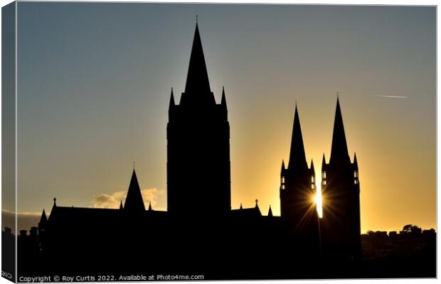 Twixt Spires Sunset. Canvas Print by Roy Curtis