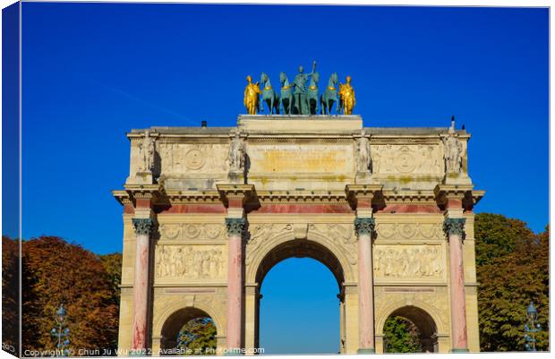 Arc de Triomphe du Carrousel, a triumphal arch in Paris, France Canvas Print by Chun Ju Wu