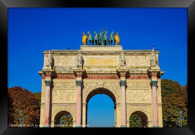 Arc de Triomphe du Carrousel, a triumphal arch in Paris, France Framed Print by Chun Ju Wu