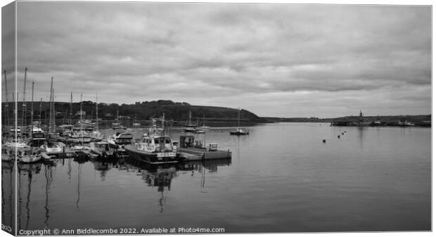 Monochrome Falmouth harbour looking out to sea  Canvas Print by Ann Biddlecombe