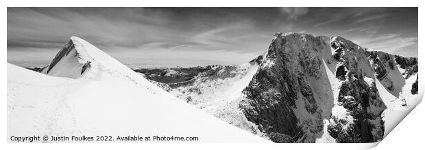 Mountaineers on the Carn Mor Dearg arete, Ben Nevis Print by Justin Foulkes
