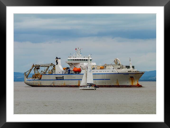 MV Responder cable layer Framed Mounted Print by Rory Hailes