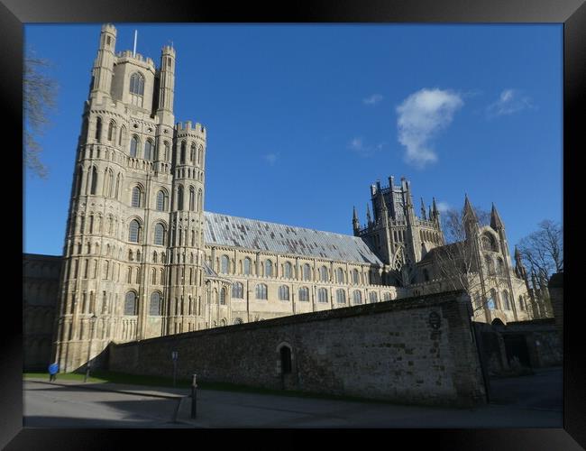 Ely Cathedral Framed Print by Simon Hill