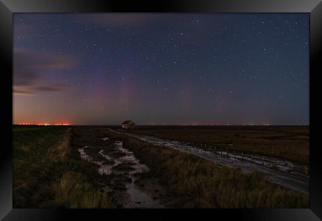 The Northern lights arrive at Thornham in Norfolk  Framed Print by Gary Pearson