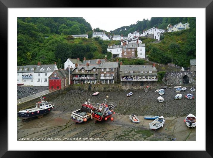 Clovelley North Devon Framed Mounted Print by Les Schofield
