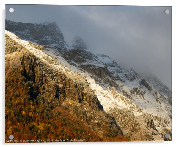 Monte Perdido Snow Acrylic by Stephen Taylor