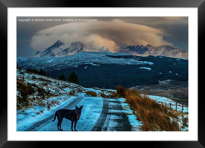 'Lucy', the Glenmore road and the Cuillin. Framed Mounted Print by Richard Smith