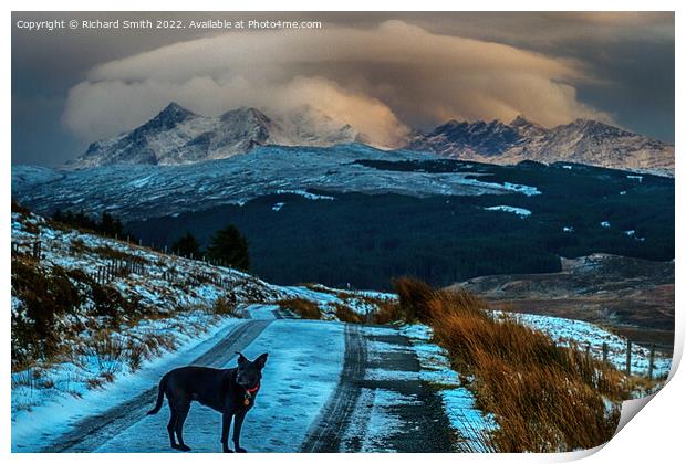 'Lucy', the Glenmore road and the Cuillin. Print by Richard Smith