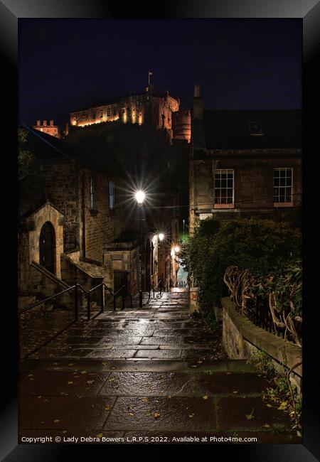 The Vennel and Edinburgh Castle  Framed Print by Lady Debra Bowers L.R.P.S