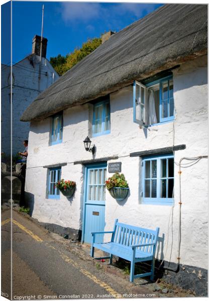 Campion Cottage, Cadgewith Canvas Print by Simon Connellan