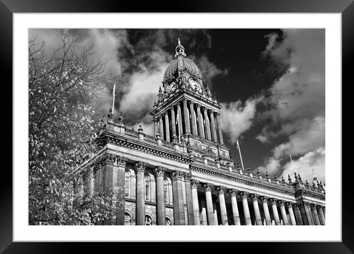 Leeds Town Hall  Framed Mounted Print by Darren Galpin