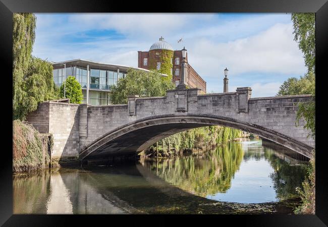 The River Wensum And Whitefriars Bridge In Norwich Framed Print by Kevin Snelling