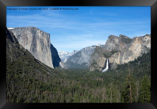 The famous view of Yosemite National Park in California Framed Print by Eszter Imrene Virt