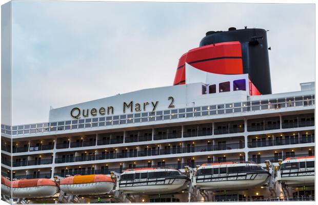 Queen Mary 2 berthed in Liverpool Canvas Print by Jason Wells