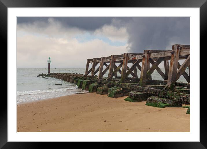 Old Pier at landguard point felixstowe Framed Mounted Print by Kevin Snelling