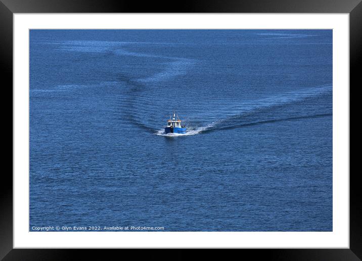 Ferry approaching Skomer Island Framed Mounted Print by Glyn Evans