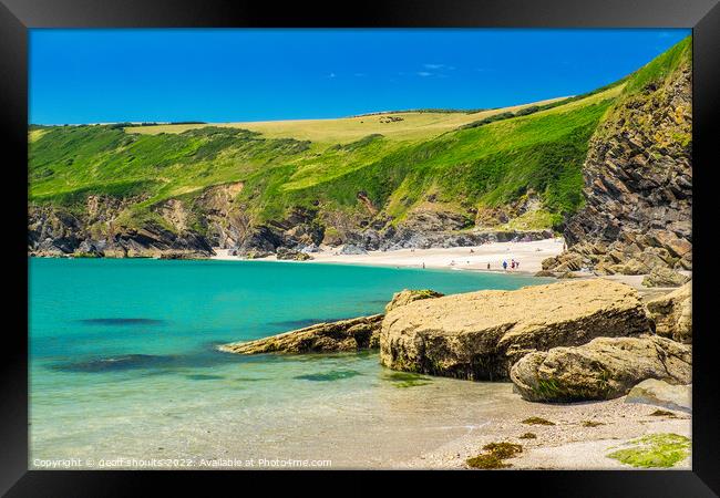 Lantic Bay, Cornwall Framed Print by geoff shoults