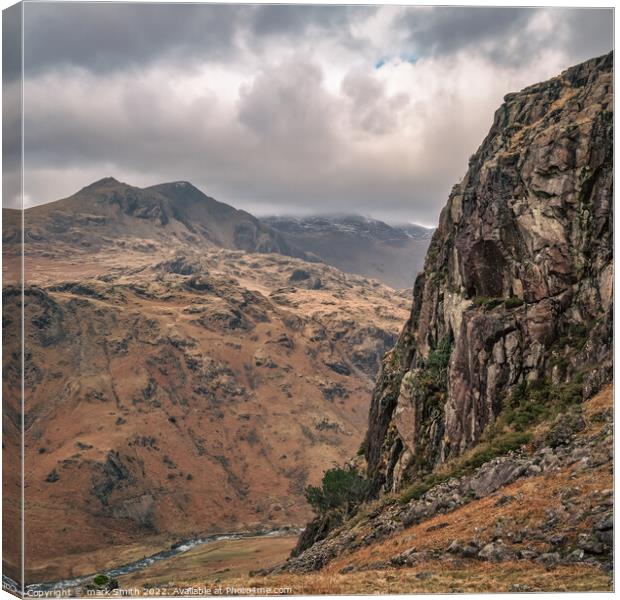 Hardknott towards Scafell Pike, Lake District Canvas Print by mark Smith