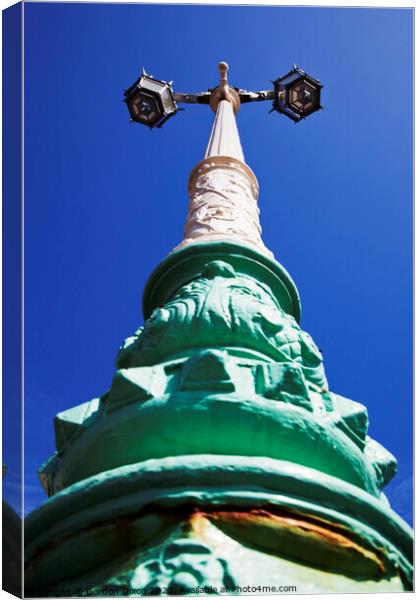 One of Brighton's historic seafront lamppost - looking upwards Canvas Print by Gordon Dixon