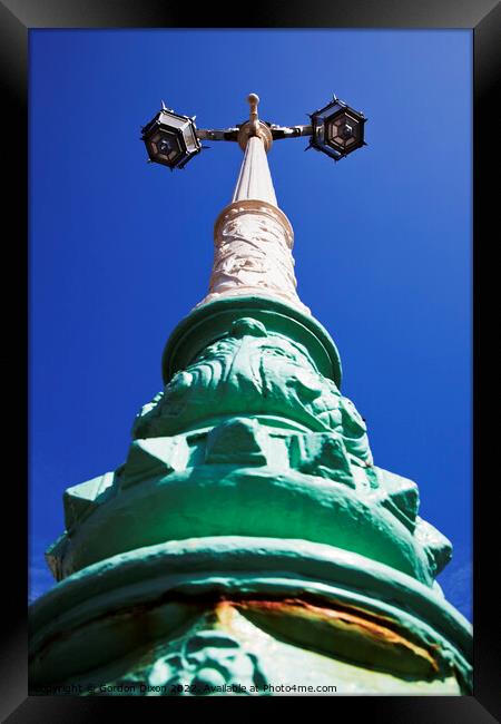 One of Brighton's historic seafront lamppost - looking upwards Framed Print by Gordon Dixon