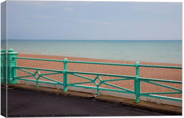 Cast iron railings on Brighton Seafront Canvas Print by Gordon Dixon
