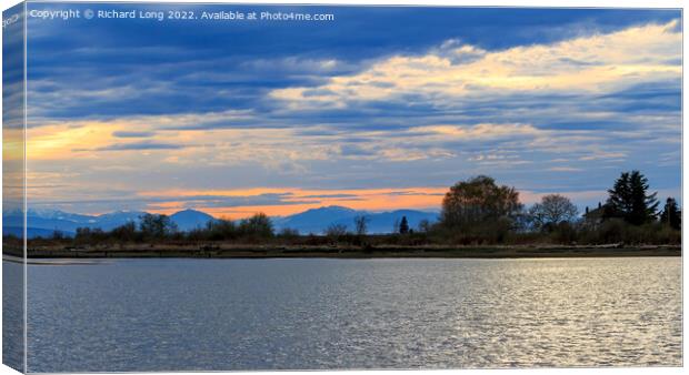 The Fraser River, British Columbia, Canada Canvas Print by Richard Long