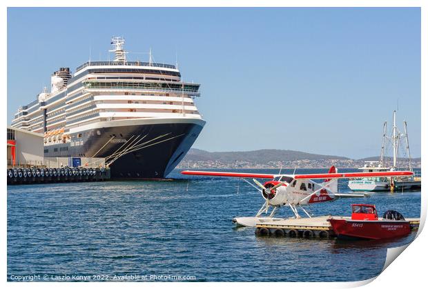 A cruise ship and a seaplane - Hobart Print by Laszlo Konya